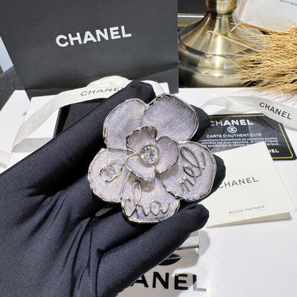 CC new arrival brooch 011