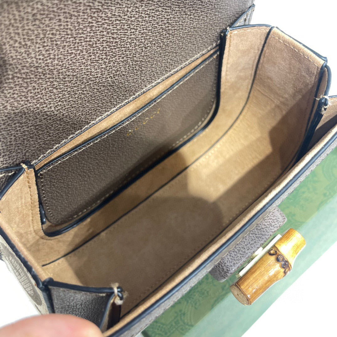 GC378   8.3x5.9x2.8inch