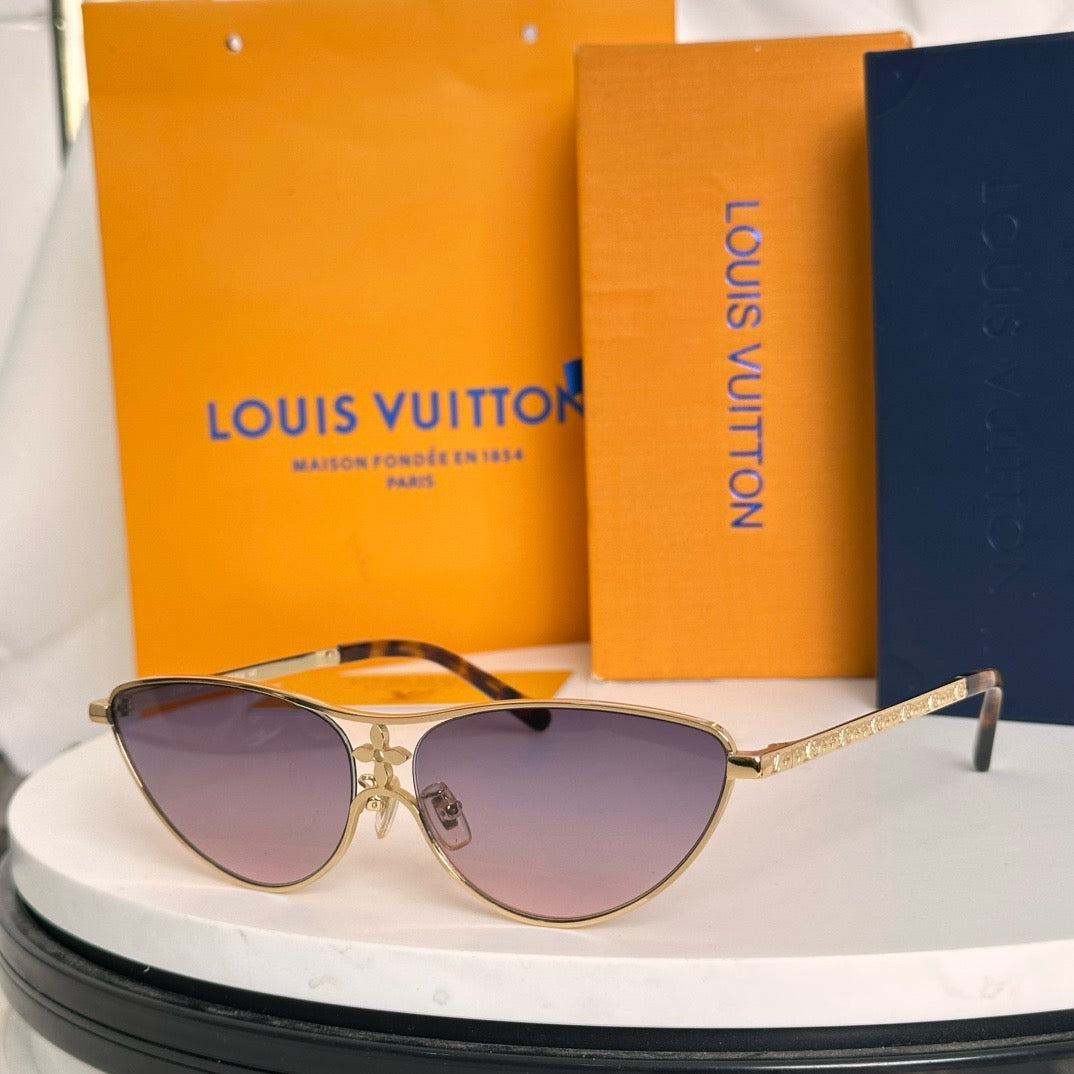 Louis Eyewear SIZE: 61-14-145