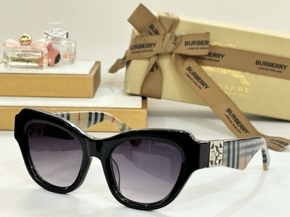 BURBE*RY Eyewear SIZE: 53-20-130