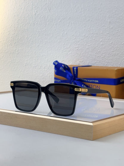Louis Eyewear SIZE: 57-16-145