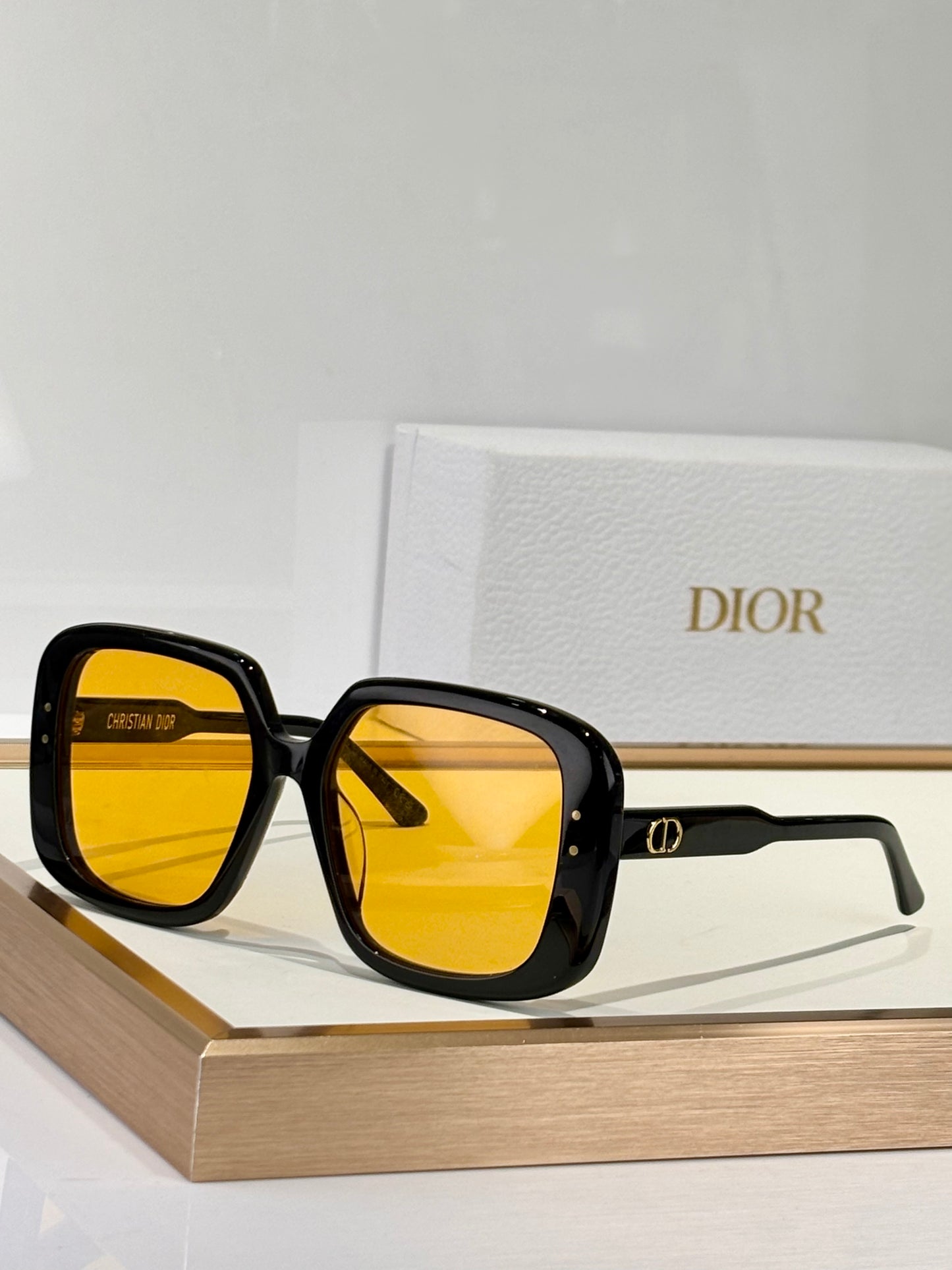 DI*R Eyewear SIZE: 56-17-14