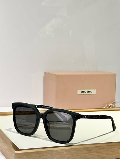 MIU MI* Eyewear SIZE: 65-15-145