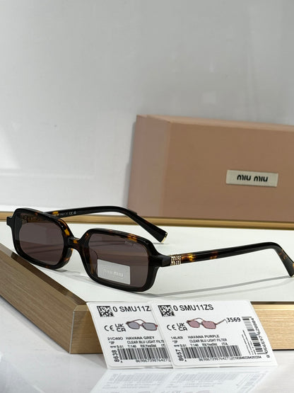 MIU MI* Eyewear SIZE: 51-16-140
