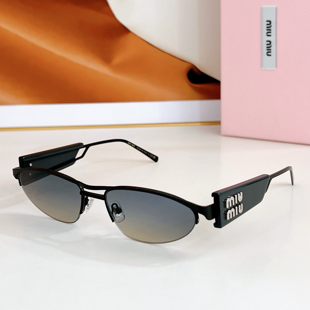 MIU MI* Eyewear SIZE: 56-18-142