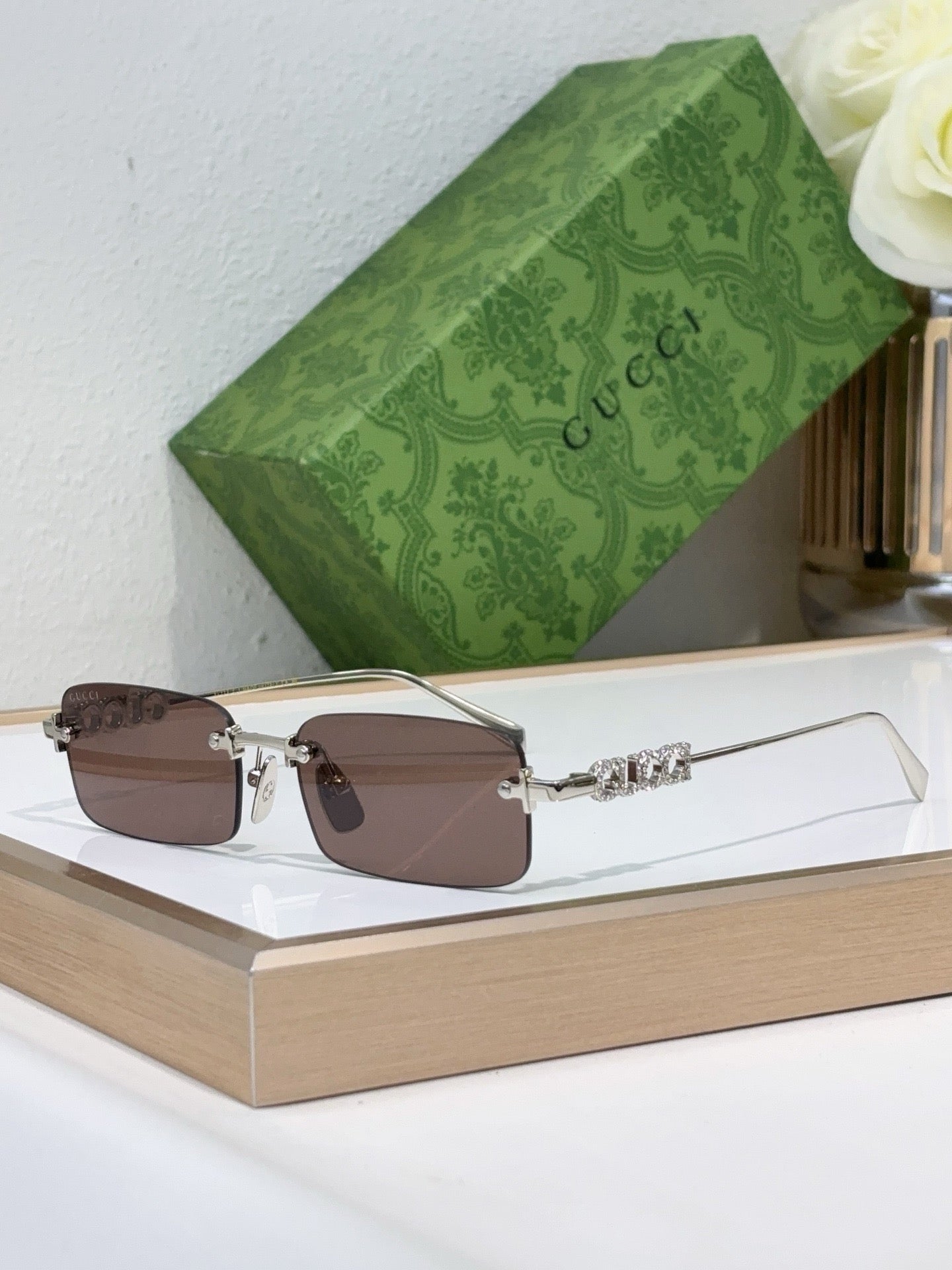 GG* Eyewear SIZE: 52-19-145