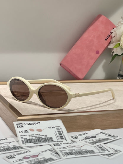 MIU MI* Eyewear SIZE: 50-18-140