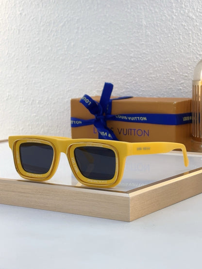 Louis Eyewear SIZE: 50-24-145