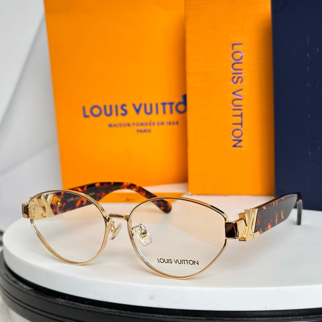 Louis Eyewear SIZE: 58-16-140