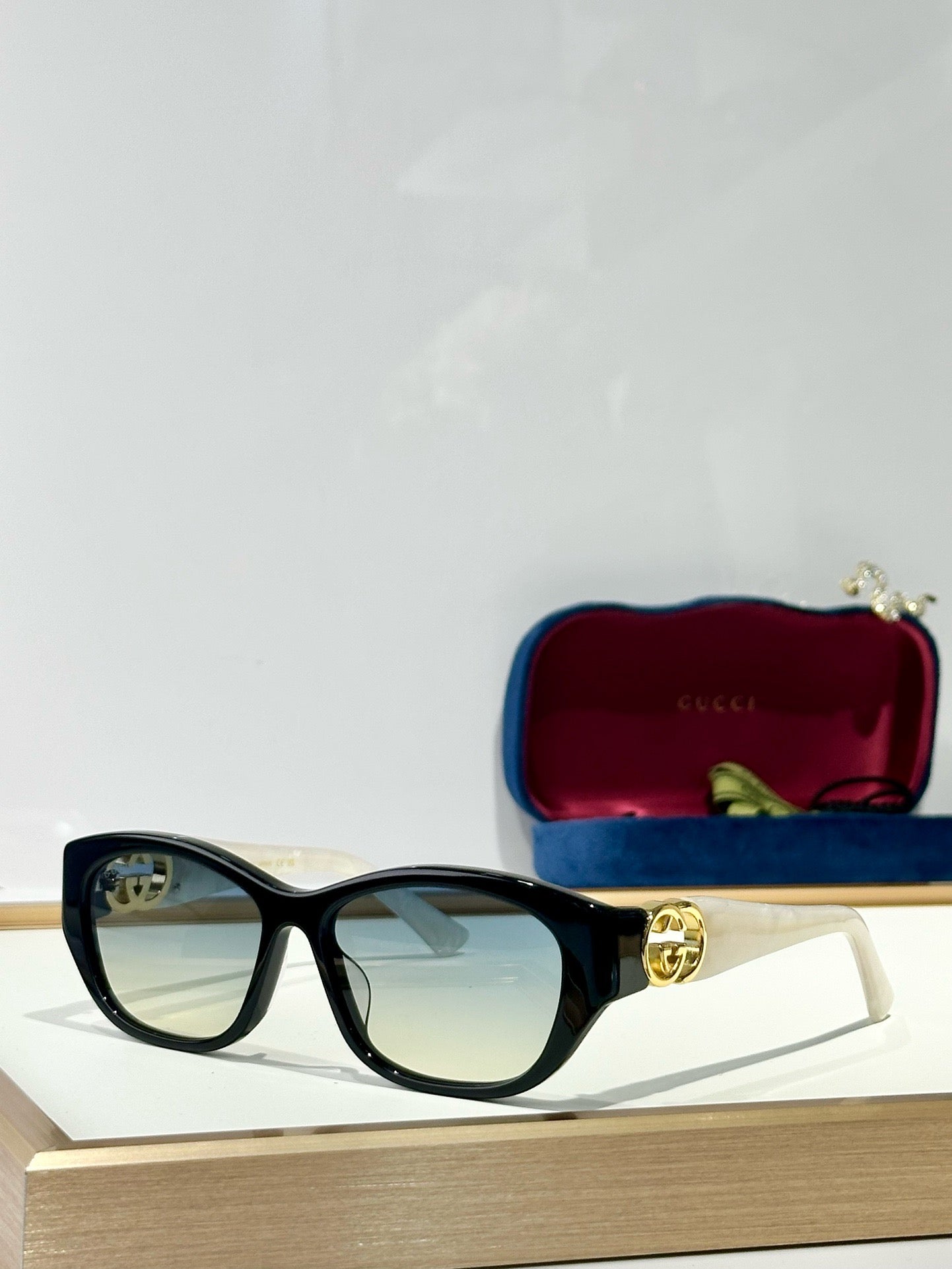 GG* Eyewear SIZE: 56-16-140
