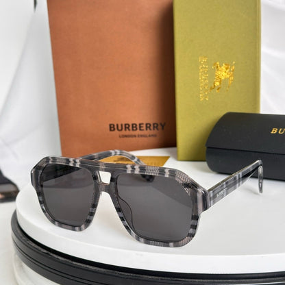BURBE*RY Eyewear SIZE: 56-16-145