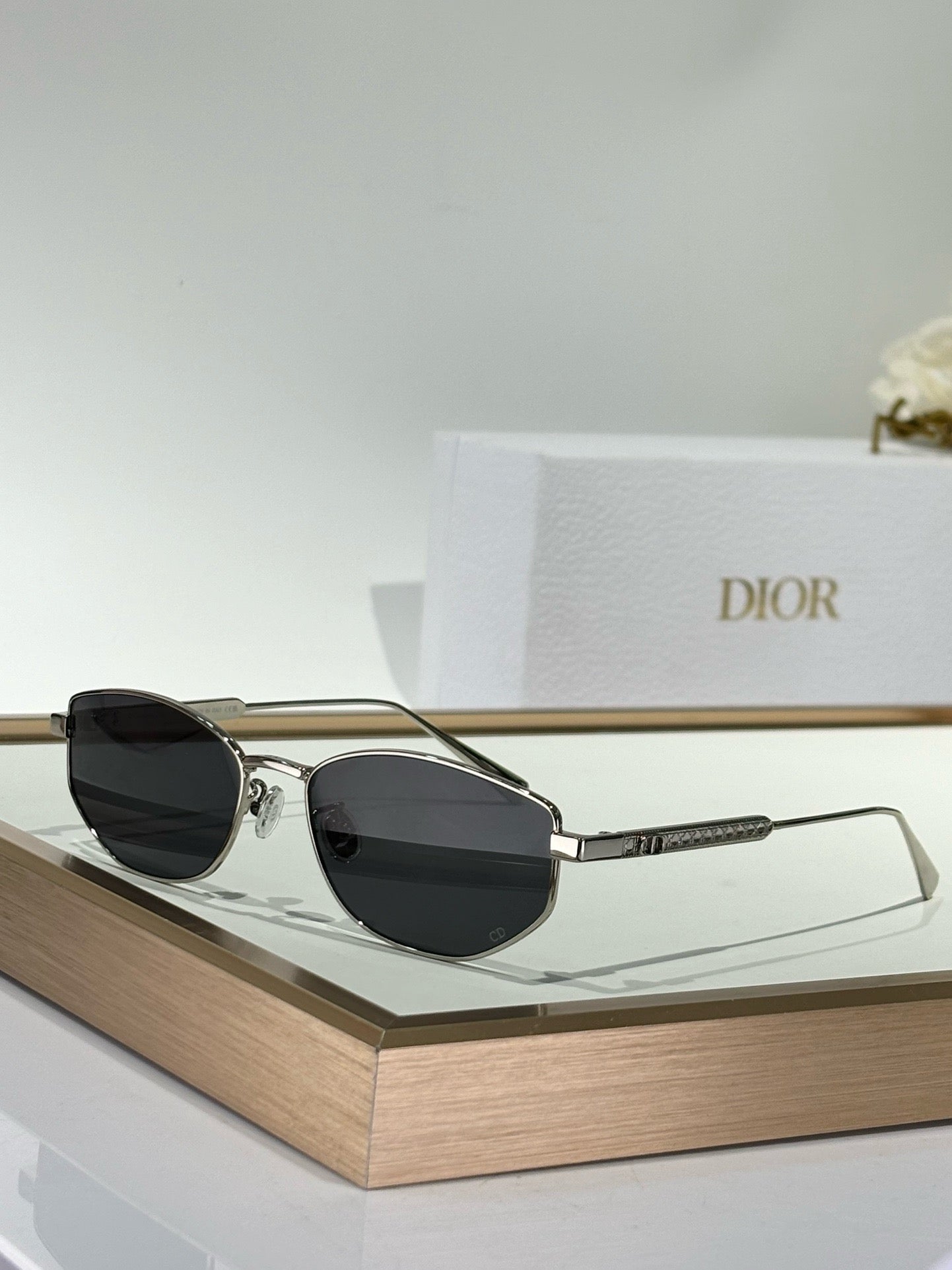 DI*R Eyewear SIZE: 57-14-140
