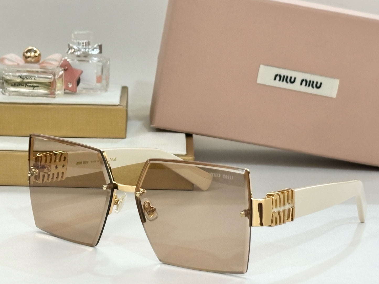 MIU MI* Eyewear SIZE: 63-14-140