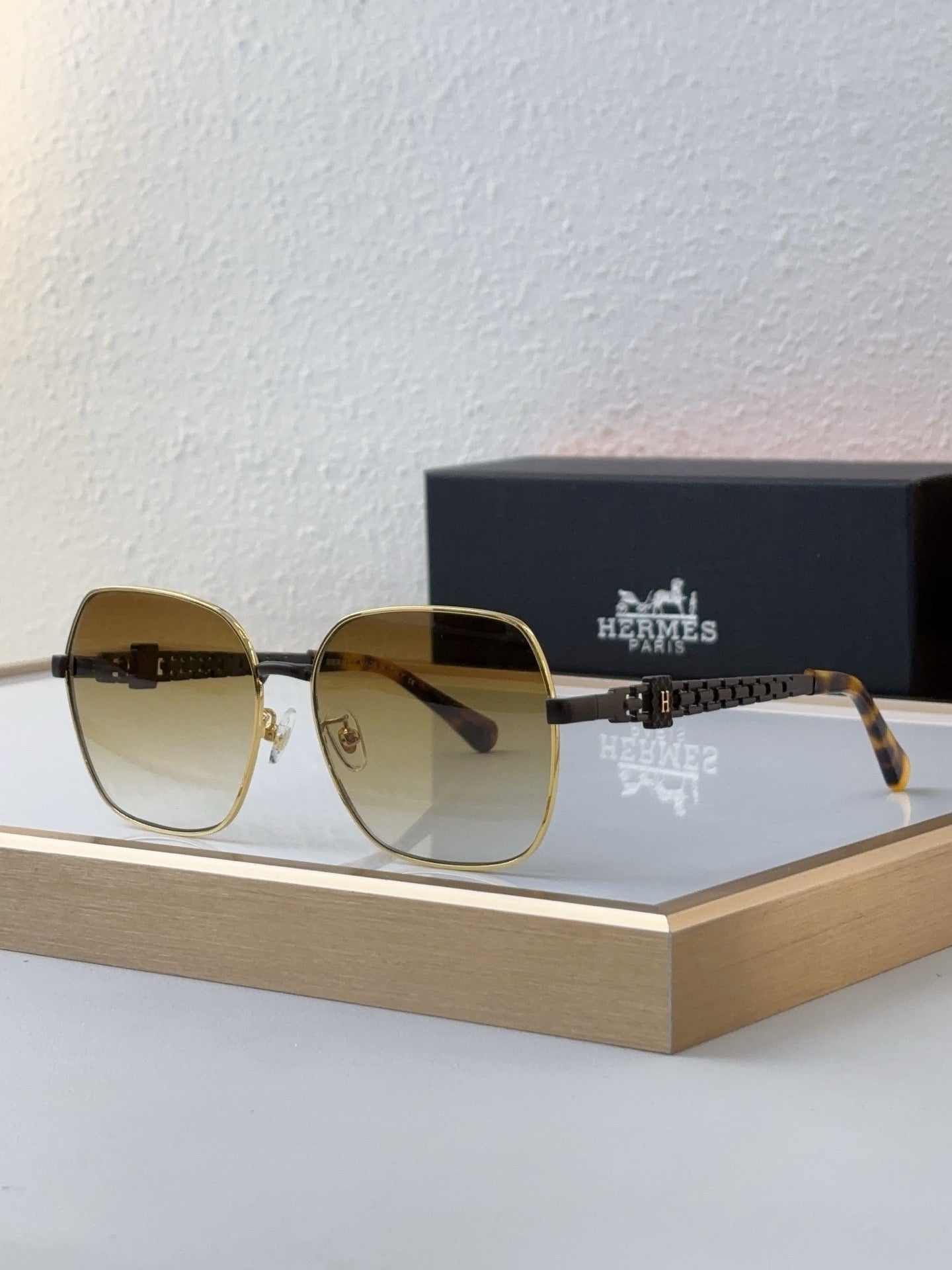 HERM*S Eyewear SIZE: 58-18-145