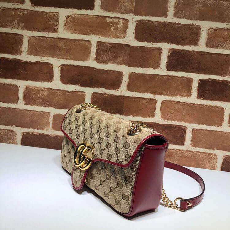 GG Marmont Small Shoulder Bag
