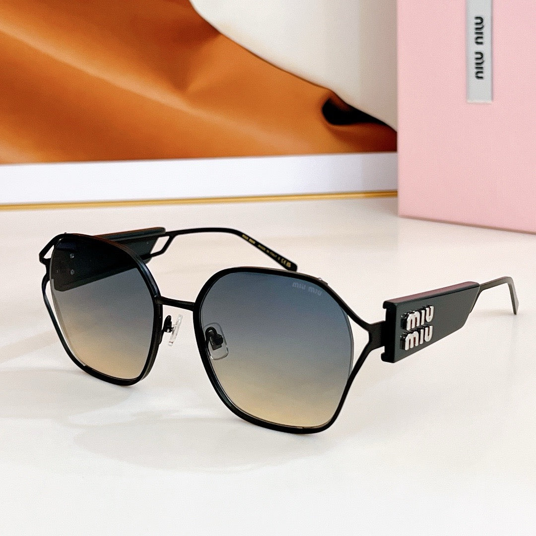 MIU MI* Eyewear SIZE: 56-18-142