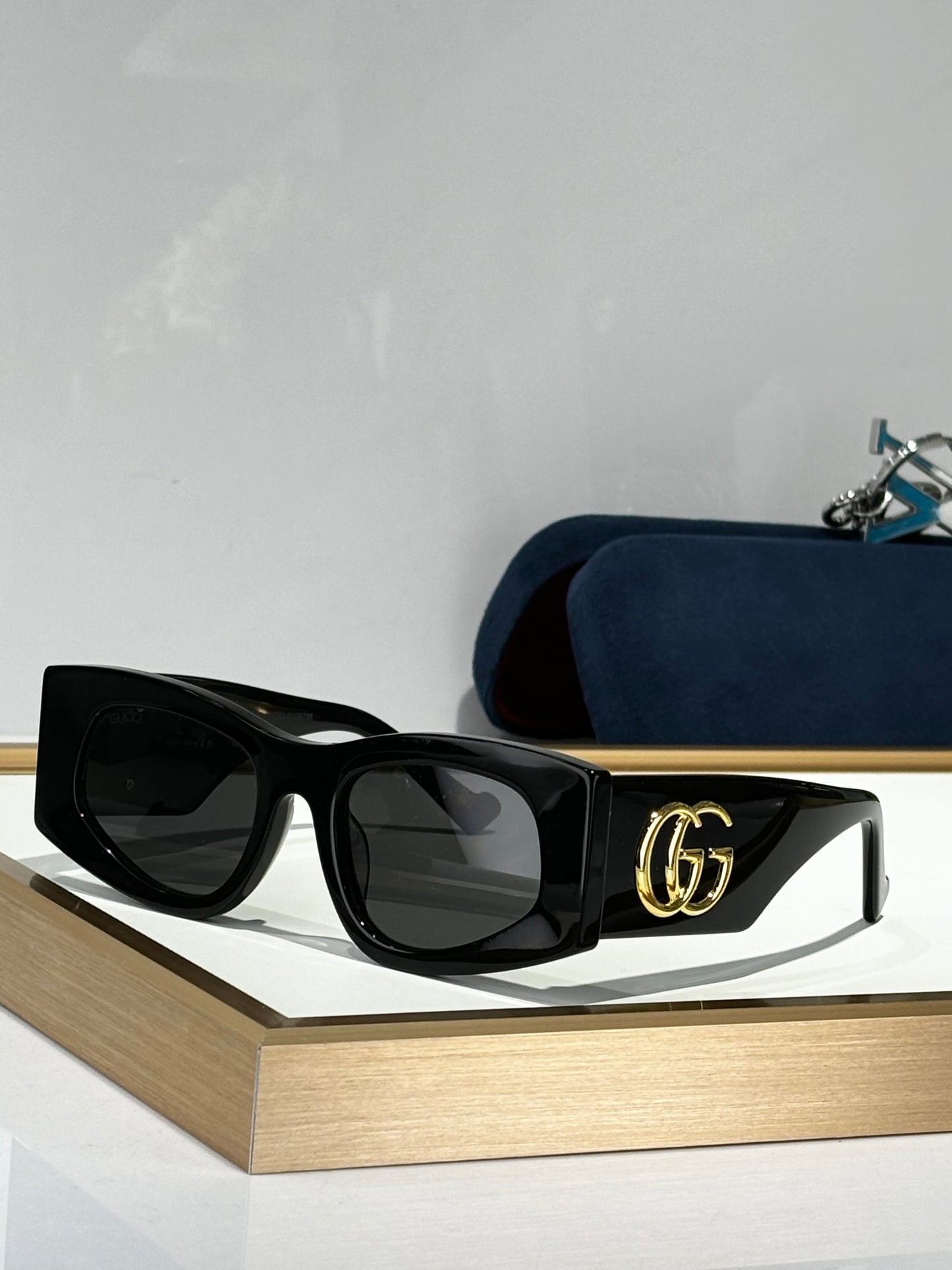 GG* Eyewear SIZE: 53-21-145