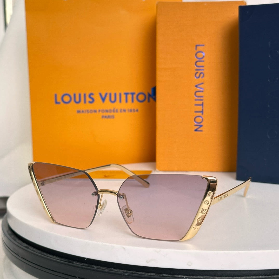 Louis Eyewear SIZE: