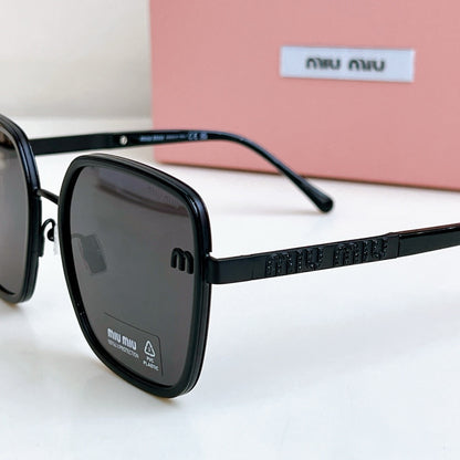 MIU MI* Eyewear SIZE: 58-18-145