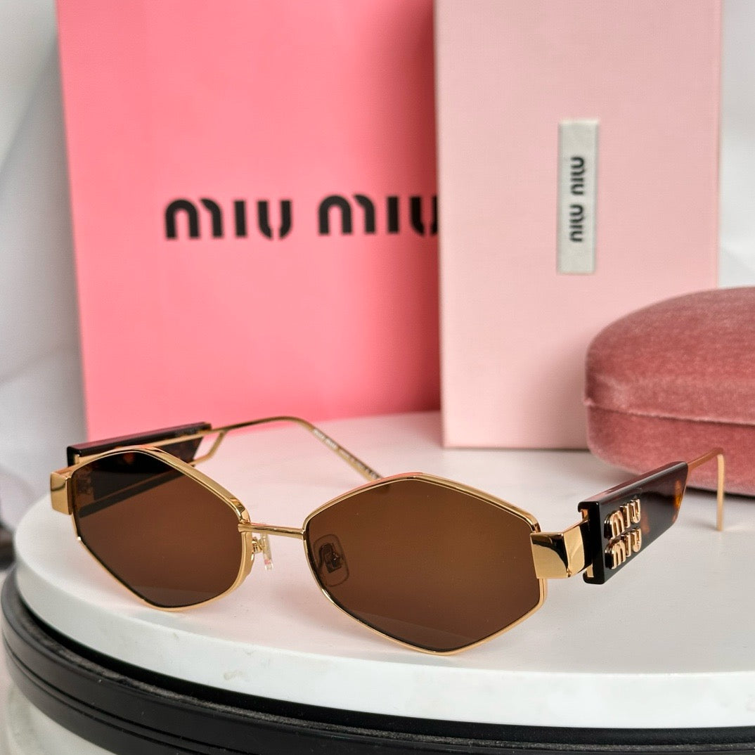 MIU MI* Eyewear SIZE: 55-18-140