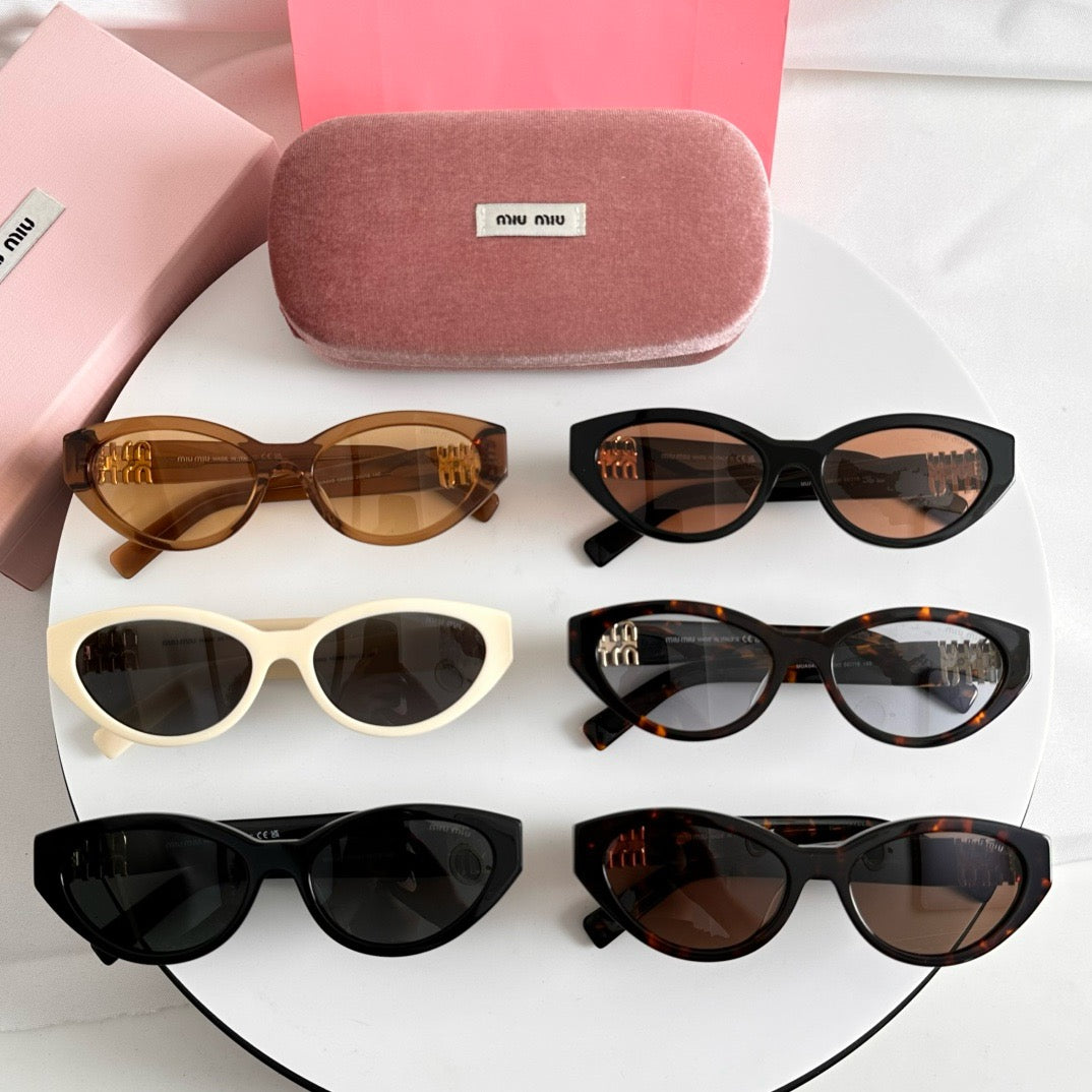 MIU MI* Eyewear SIZE: 50-18-140