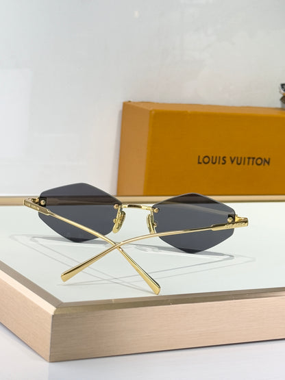 Louis Eyewear SIZE: 57-16-145