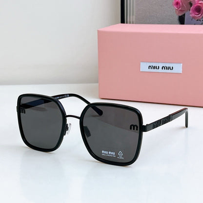 MIU MI* Eyewear SIZE: 58-18-145