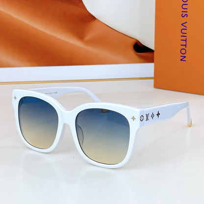 Louis Eyewear SIZE: 56-18-143