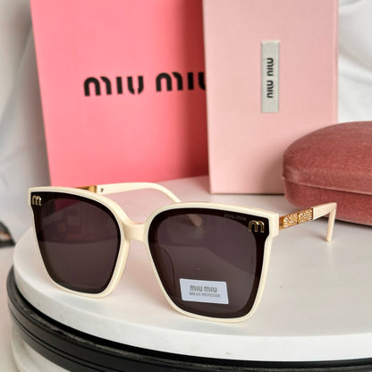 MIU MI* Eyewear SIZE: 64-15-145