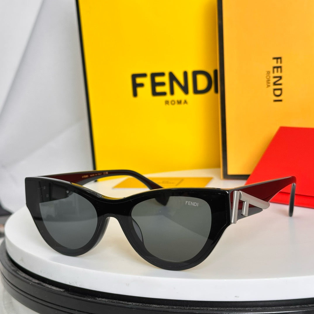 FEND* Eyewear SIZE: 143-0-140