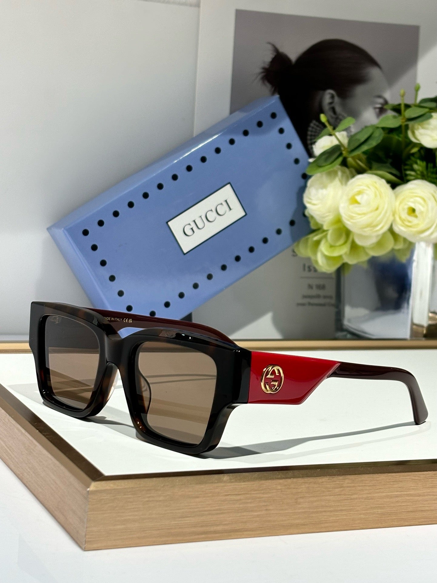 GG* Eyewear SIZE: 52-21-145