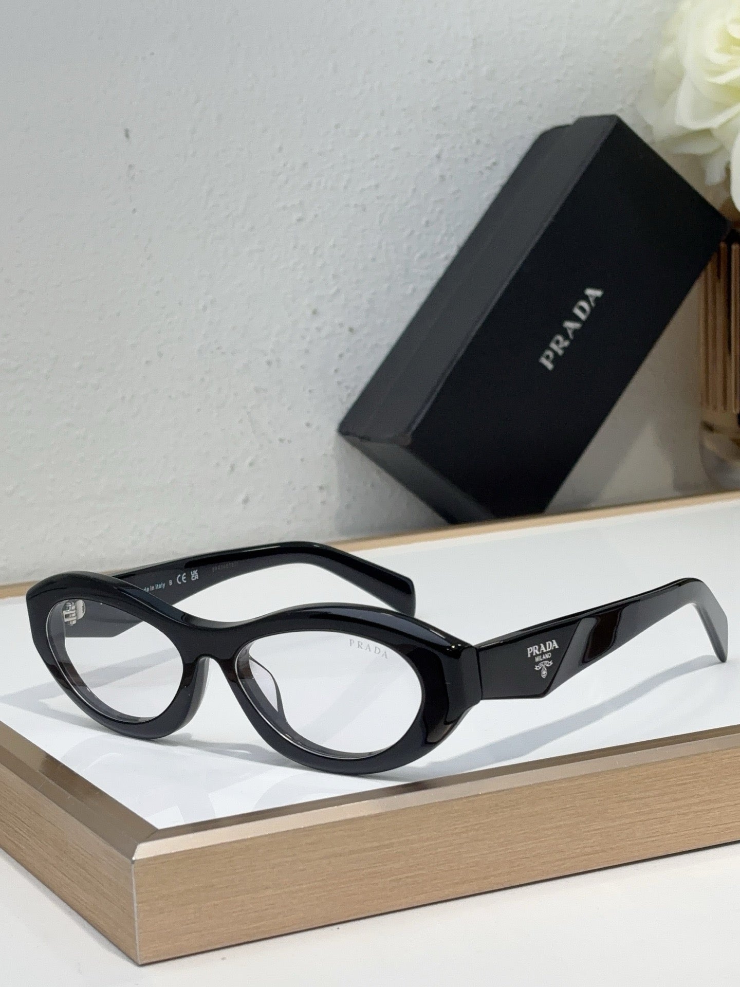 PRA Eyewear SIZE: 56-15-145