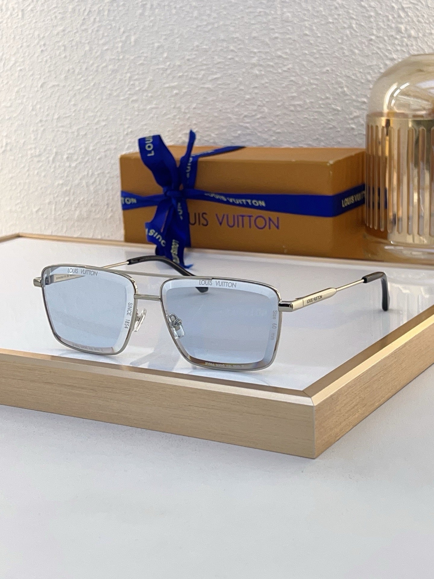 Louis Eyewear SIZE: 60-15-145