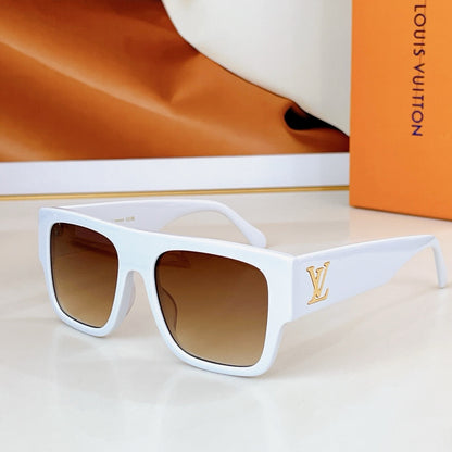 Louis Eyewear SIZE: 54-19-148