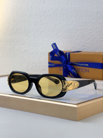 Louis Eyewear SIZE: 55-22-140
