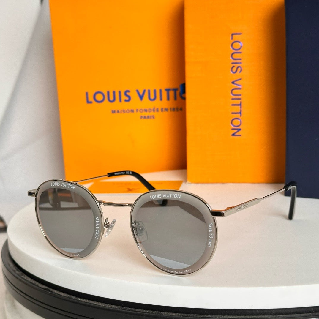 Louis Eyewear SIZE: 53-20-145