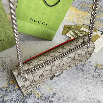 GG Supreme Medium Dionysus Shoulder Bag
