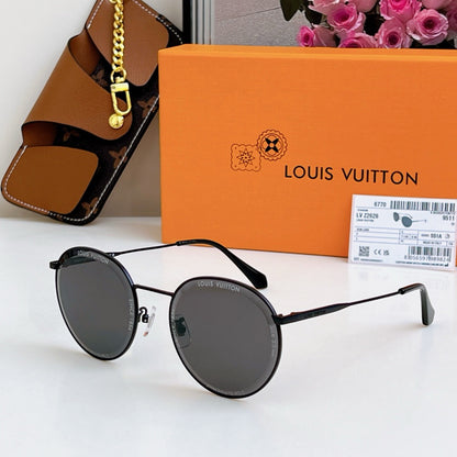 Louis Eyewear SIZE: 56-20-145