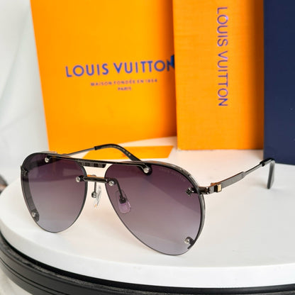 Louis Eyewear SIZE: 61-14-145