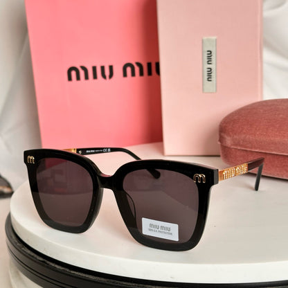 MIU MI* Eyewear SIZE: 64-15-145