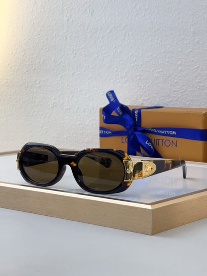 Louis Eyewear SIZE: 55-22-140