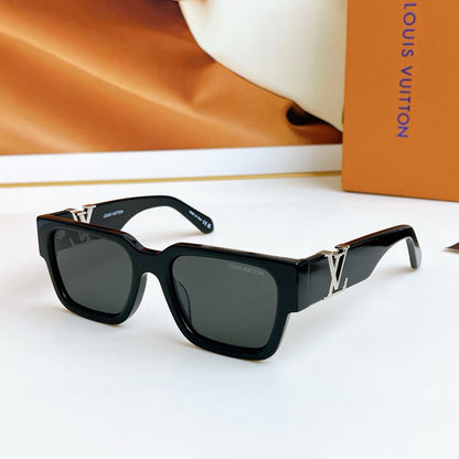 Louis Eyewear SIZE: 54-20-145