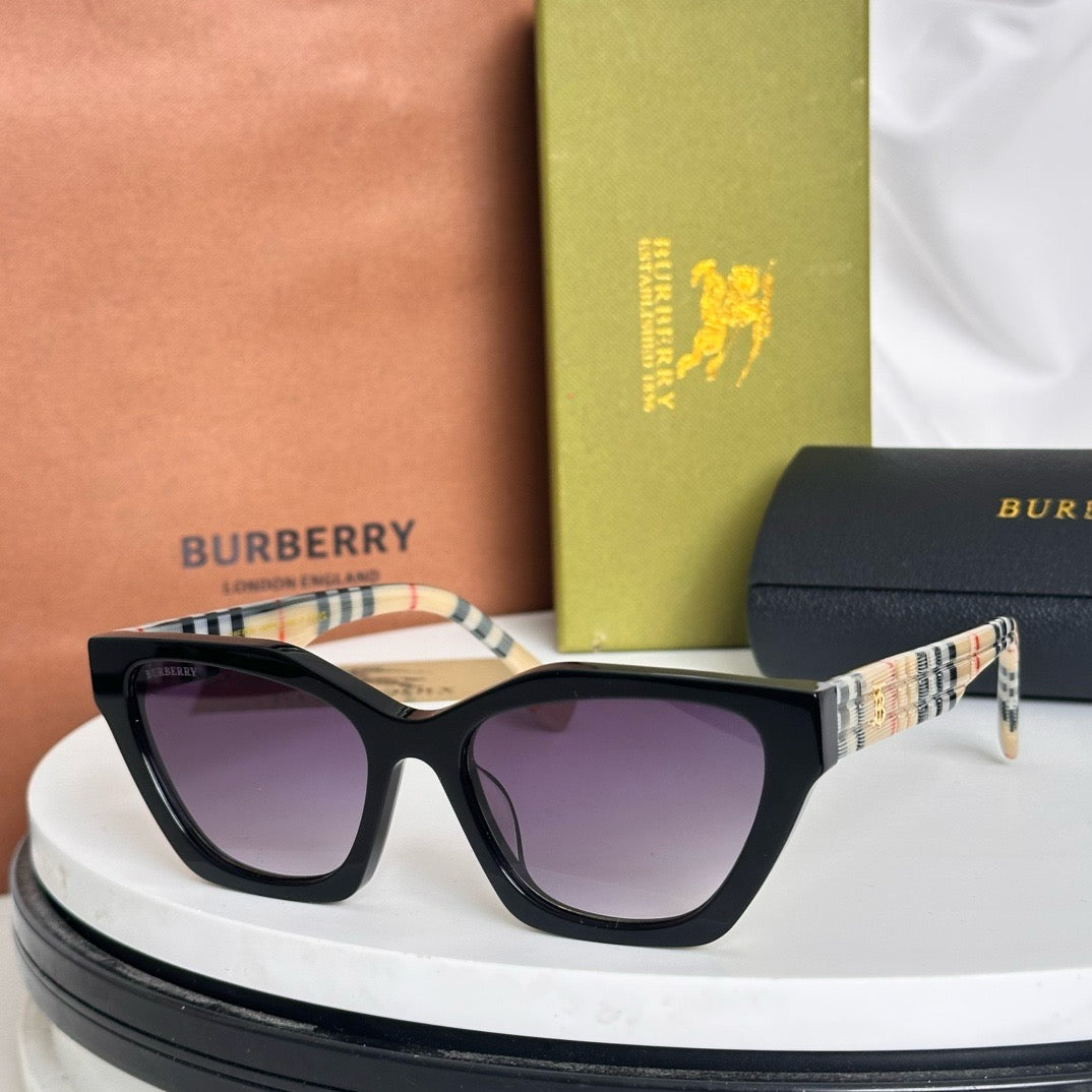BURBE*RY Eyewear SIZE: 55-15-145
