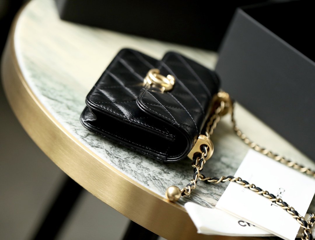 cc CO-CO Clutch With Chain 9.5cm/3.7in Gold Toned Hardware For Women Black