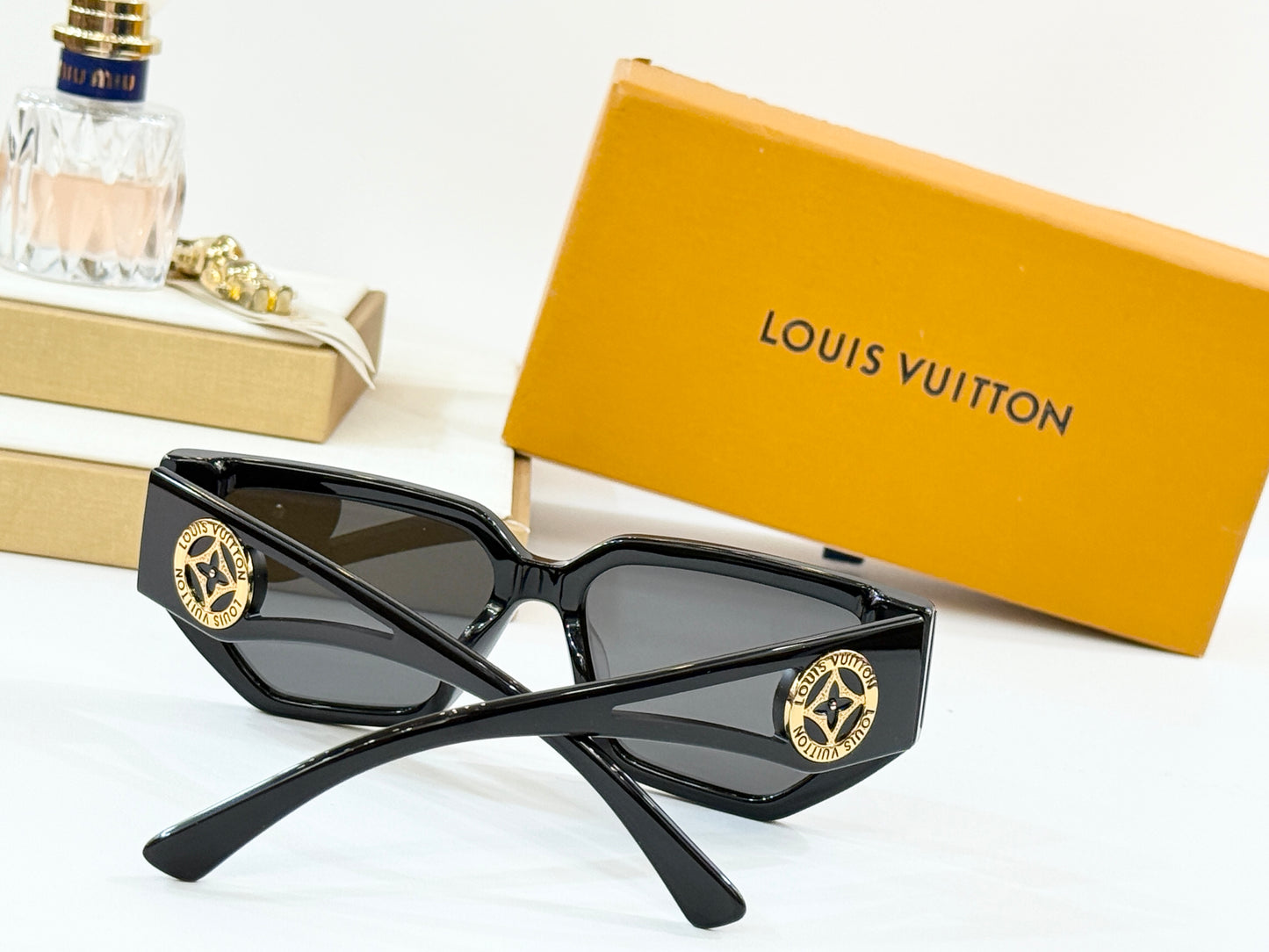 Louis Eyewear SIZE: 67-12-145