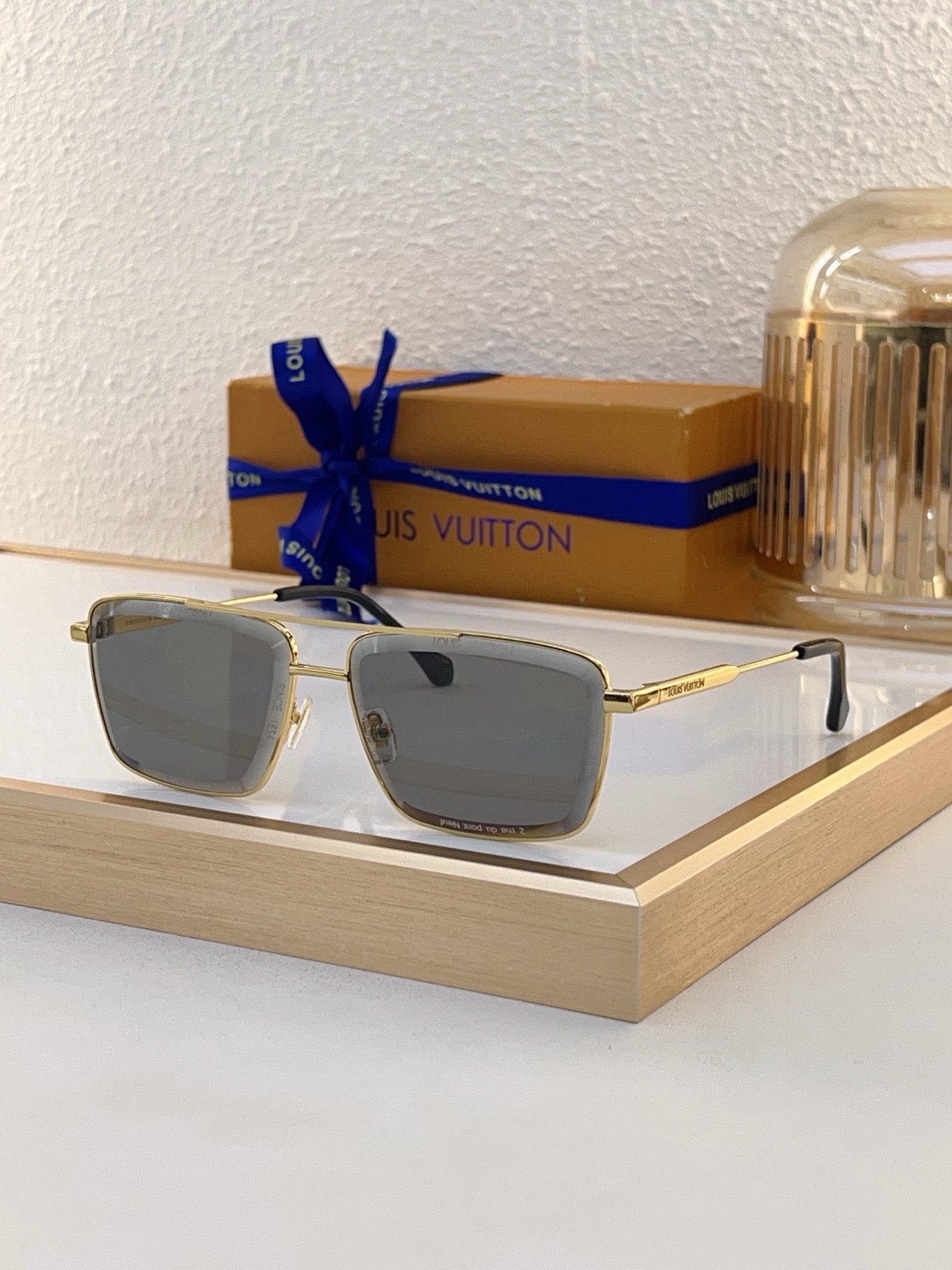 Louis Eyewear SIZE: 60-15-145