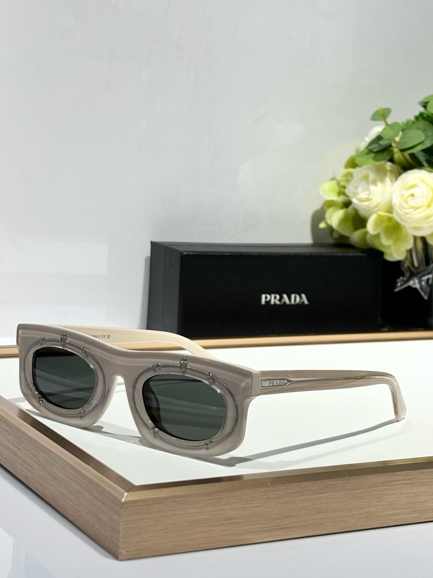 PRA Eyewear SIZE: 47-26-140