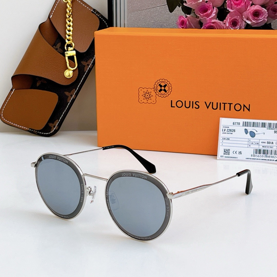 Louis Eyewear SIZE: 56-20-145
