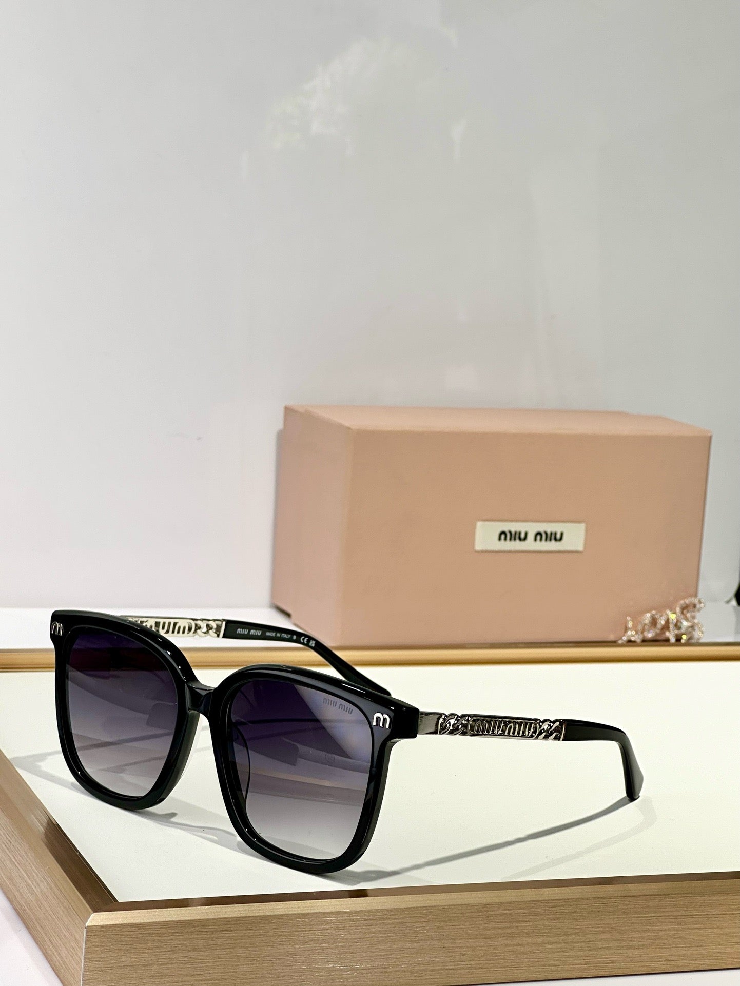 MIU MI* Eyewear SIZE: 65-15-145