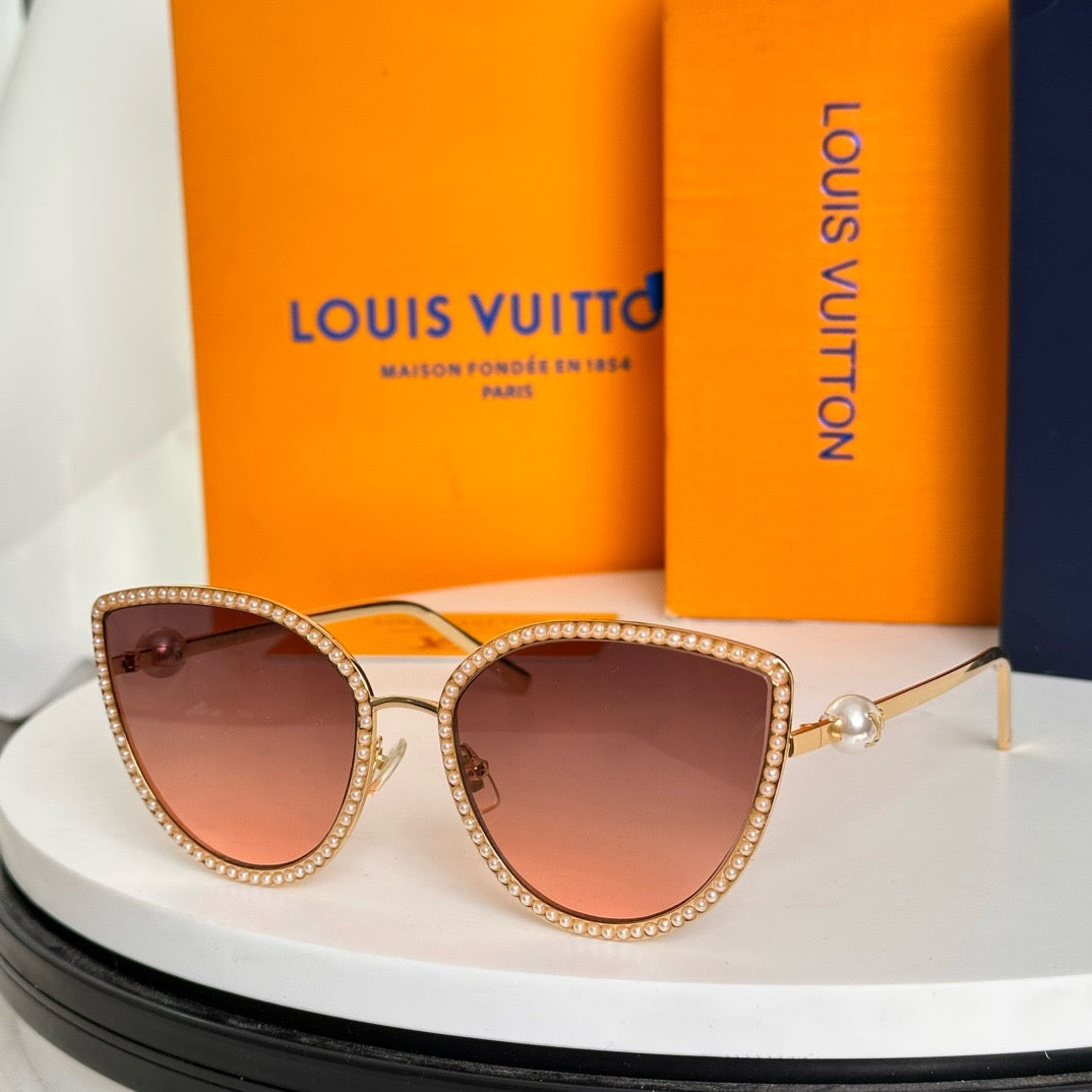 Louis Eyewear SIZE: